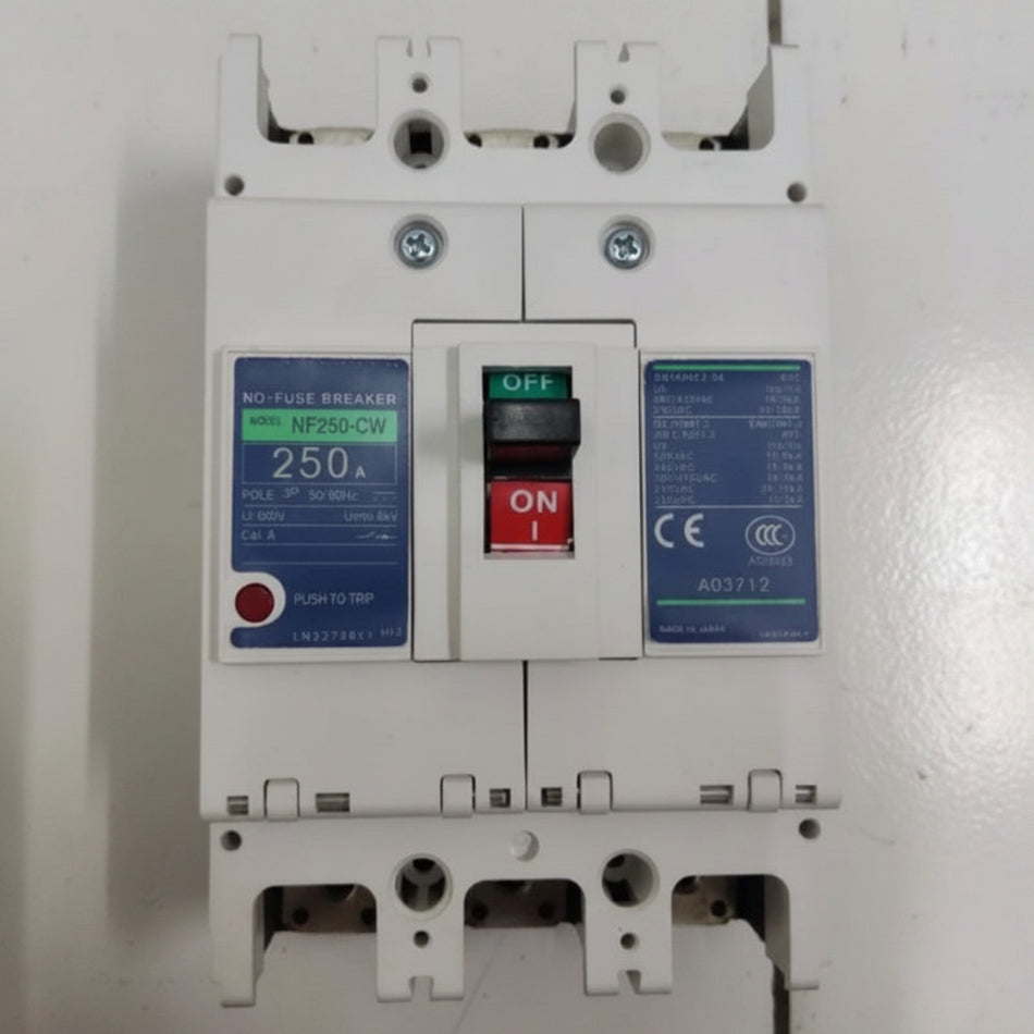 NF250-CW ( Pemutus Tenaga Arus Lebih / MCCB Tetap )